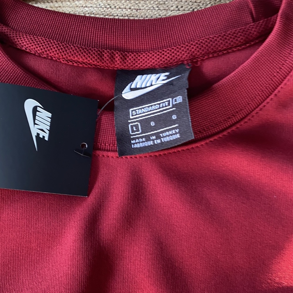 Nike Red Sweatshirt with White Accents - Picture 5 of 7